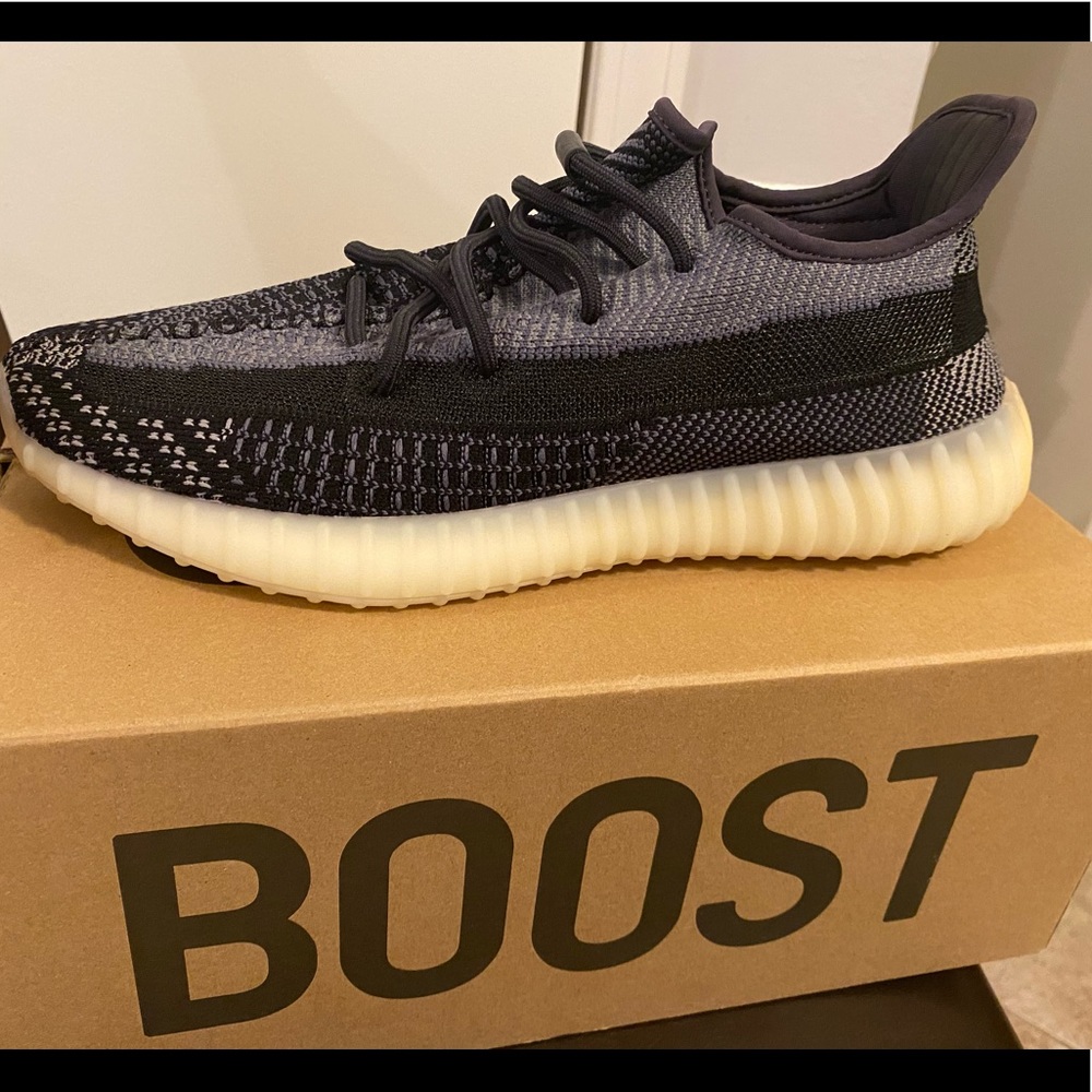 Yeezy Boost 350 V2